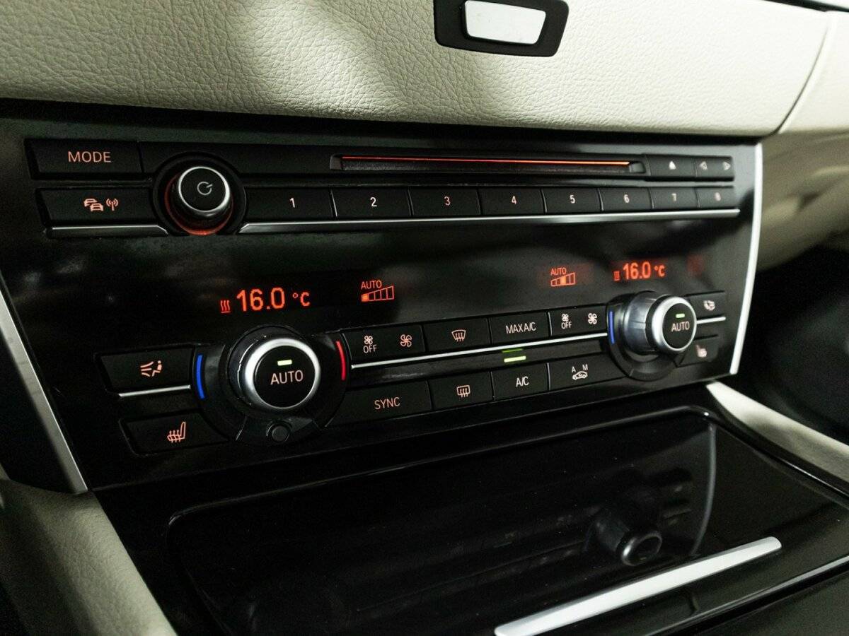 Купить BMW 5 серии с пробегом. Фото: #22