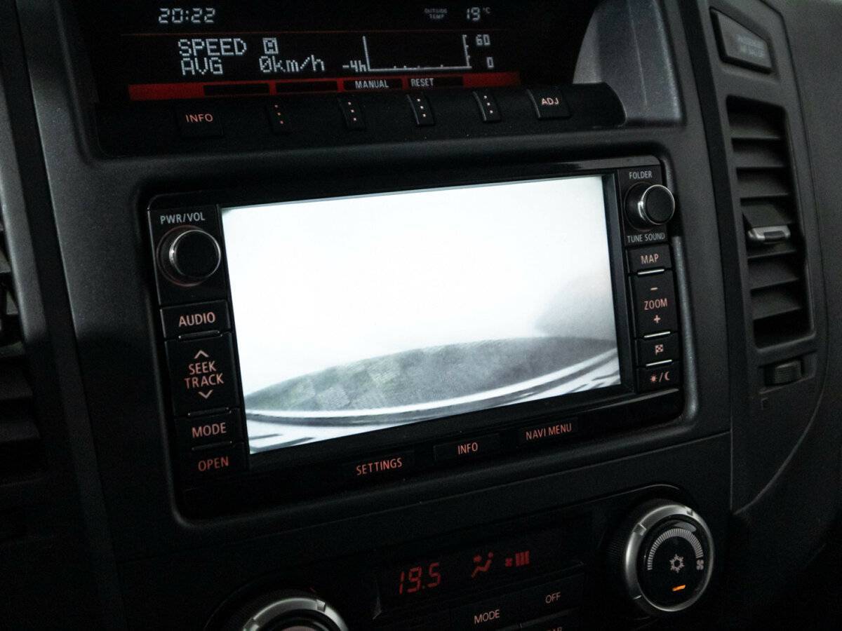 Купить Mitsubishi Pajero с пробегом. Фото: #16