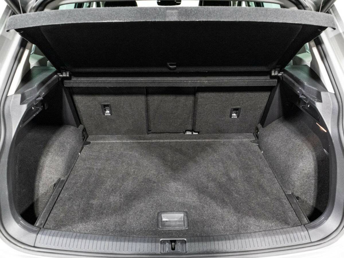 Купить Volkswagen Tiguan с пробегом. Фото: #14
