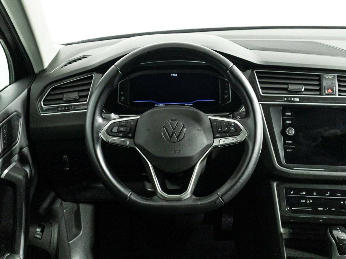 Купить Volkswagen Tiguan с пробегом. Фото: #22