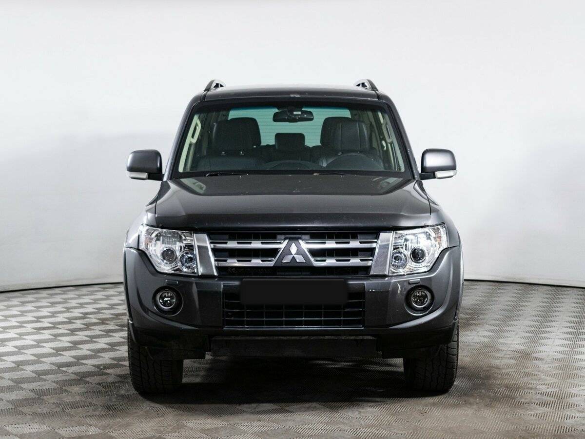 Купить Mitsubishi Pajero с пробегом. Фото: #1