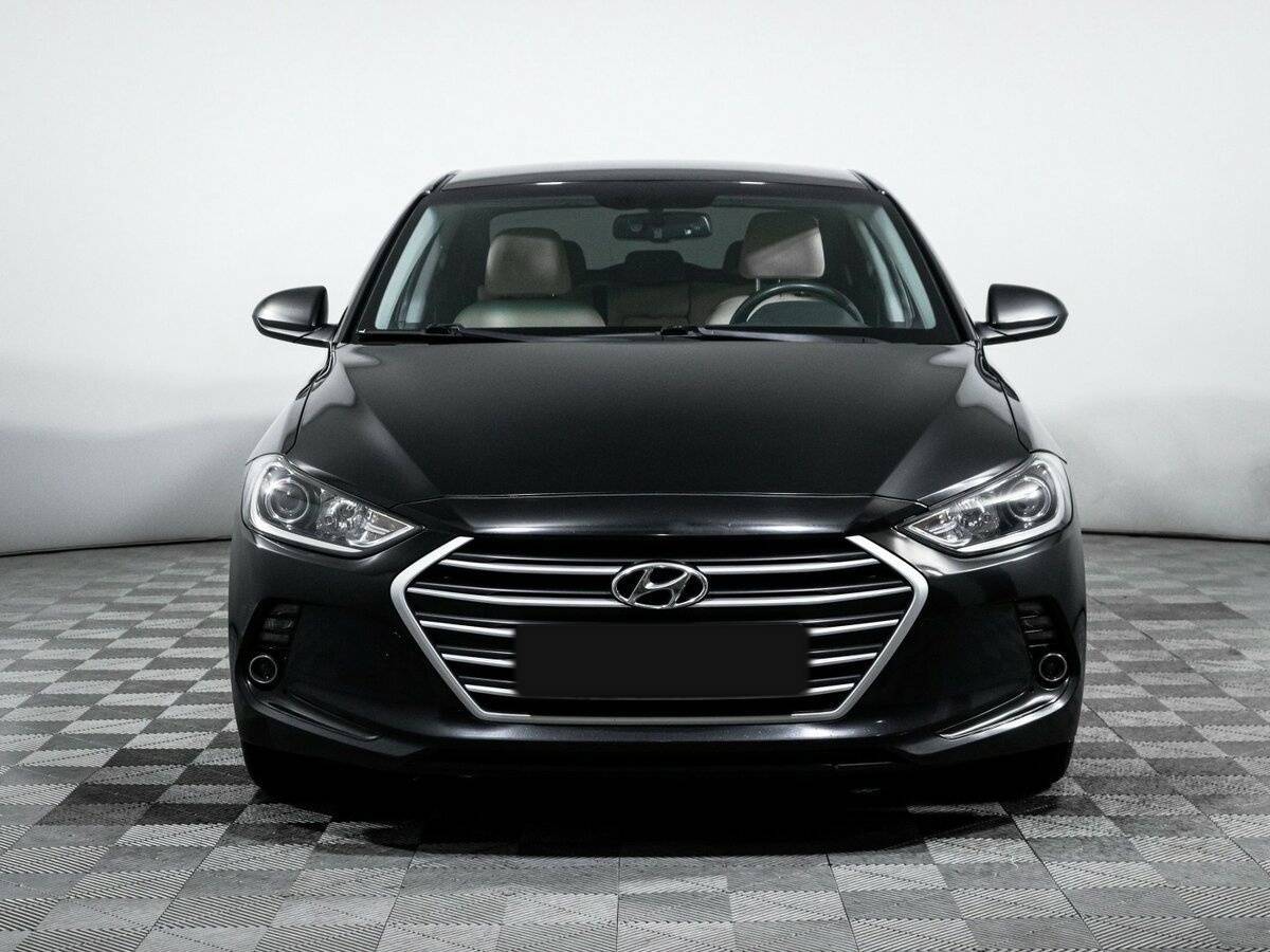 Купить Hyundai Elantra с пробегом. Фото: #1