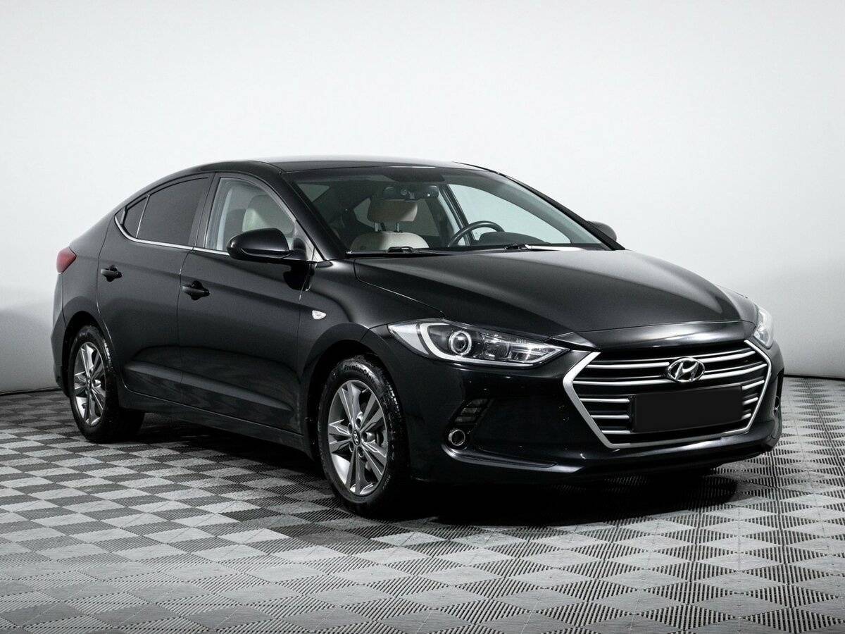 Купить Hyundai Elantra с пробегом. Фото: #2