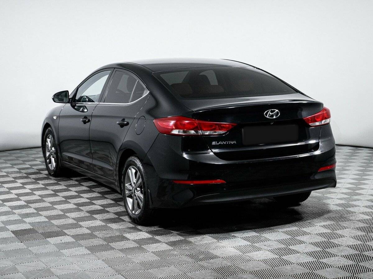 Купить Hyundai Elantra с пробегом. Фото: #5