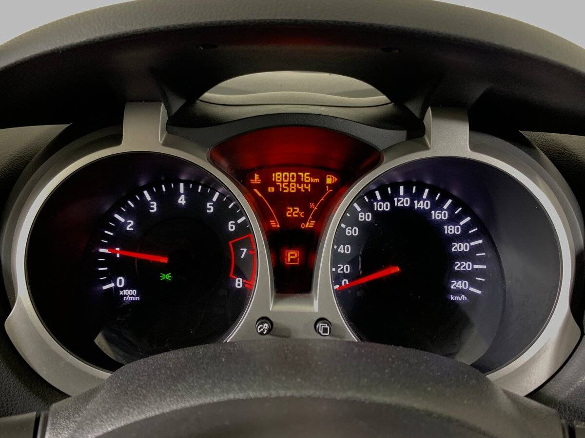 Купить Nissan Juke с пробегом. Фото: #13