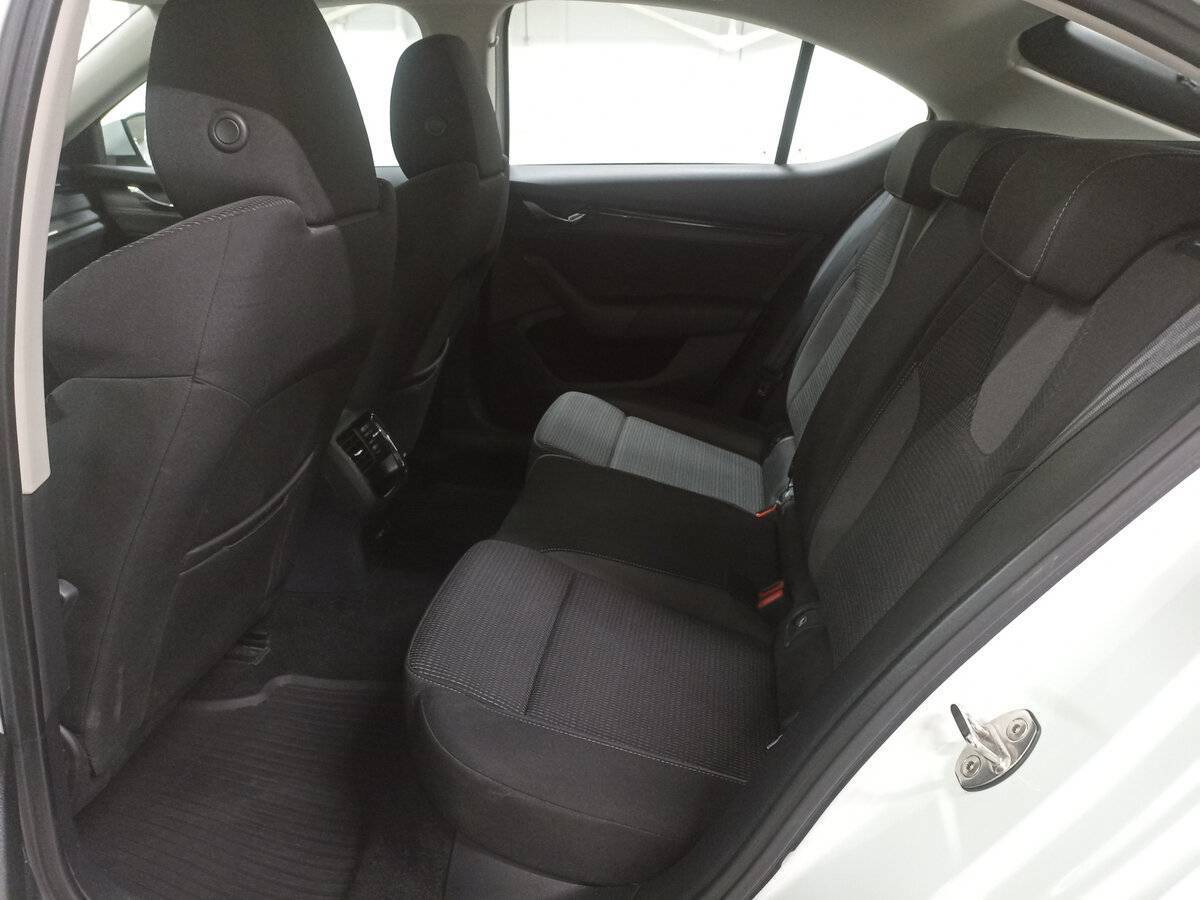 Купить Skoda Octavia с пробегом. Фото: #11