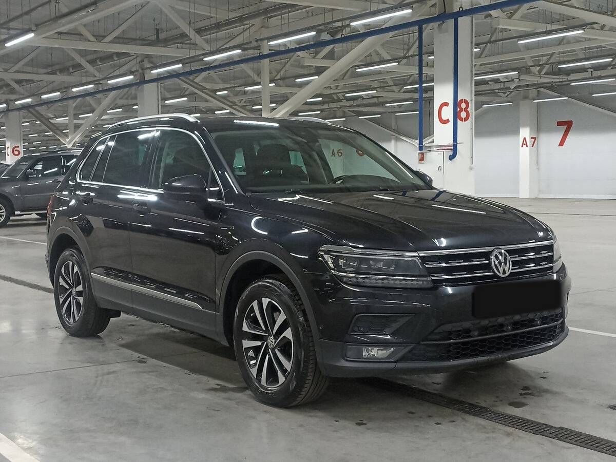 Купить Volkswagen Tiguan с пробегом. Фото: #2