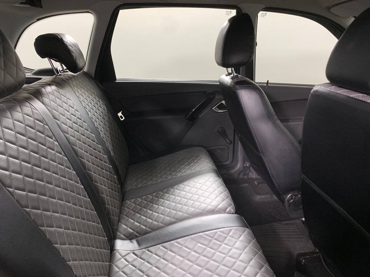 Купить Lada (ВАЗ) Granta с пробегом. Фото: #16