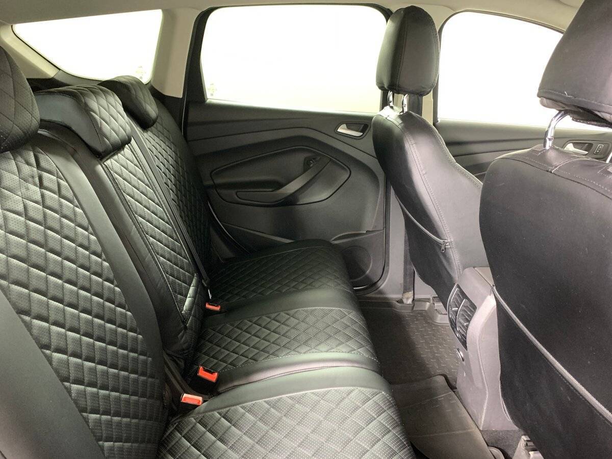 Купить Ford Kuga с пробегом. Фото: #16