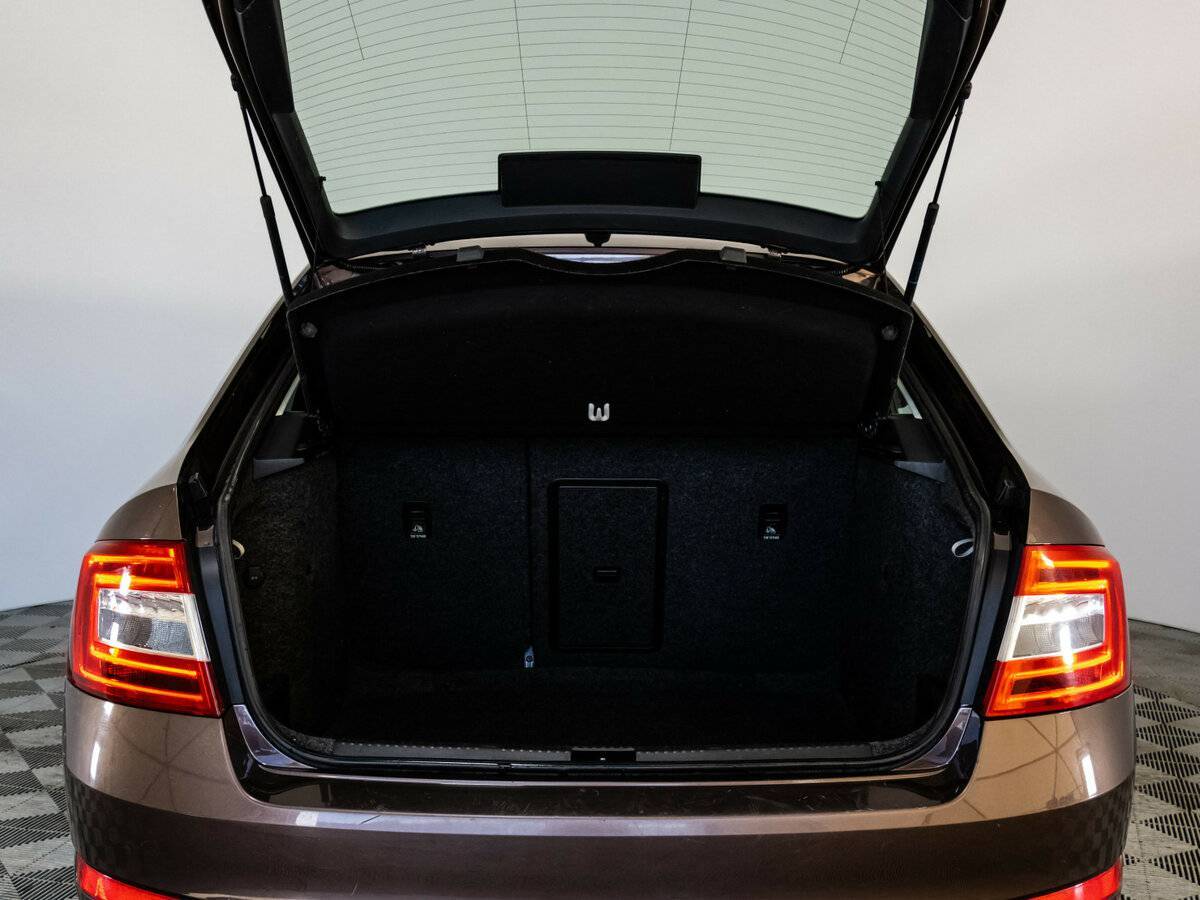 Купить Skoda Octavia с пробегом. Фото: #14