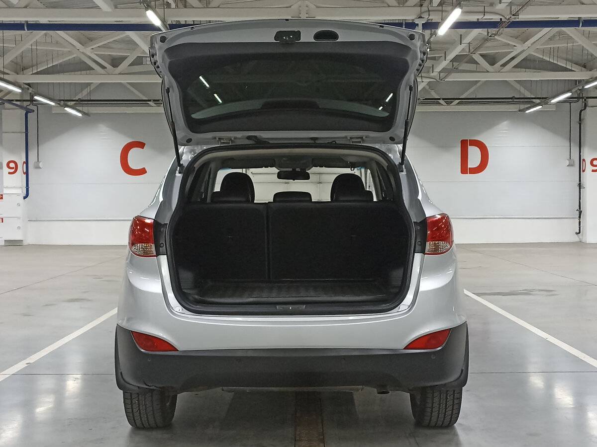 Купить Hyundai ix35 с пробегом. Фото: #9