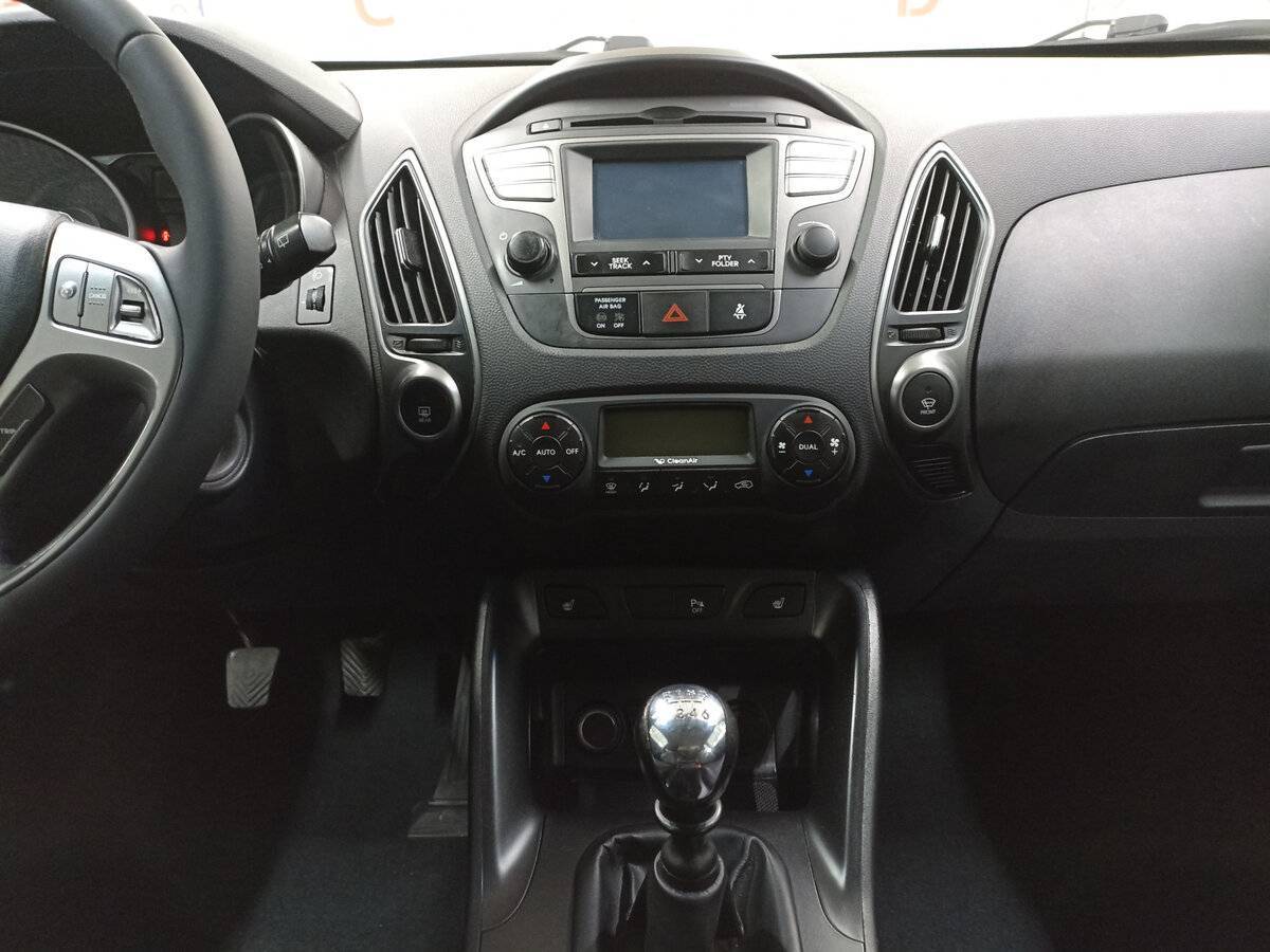 Купить Hyundai ix35 с пробегом. Фото: #14