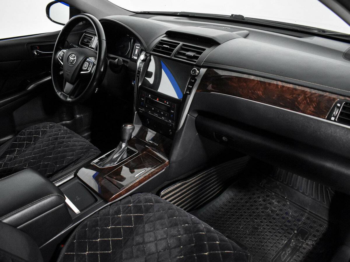 Купить Toyota Camry с пробегом. Фото: #13