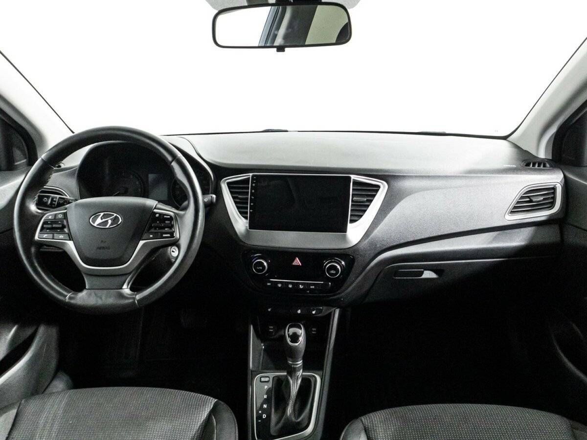 Купить Hyundai Solaris с пробегом. Фото: #12