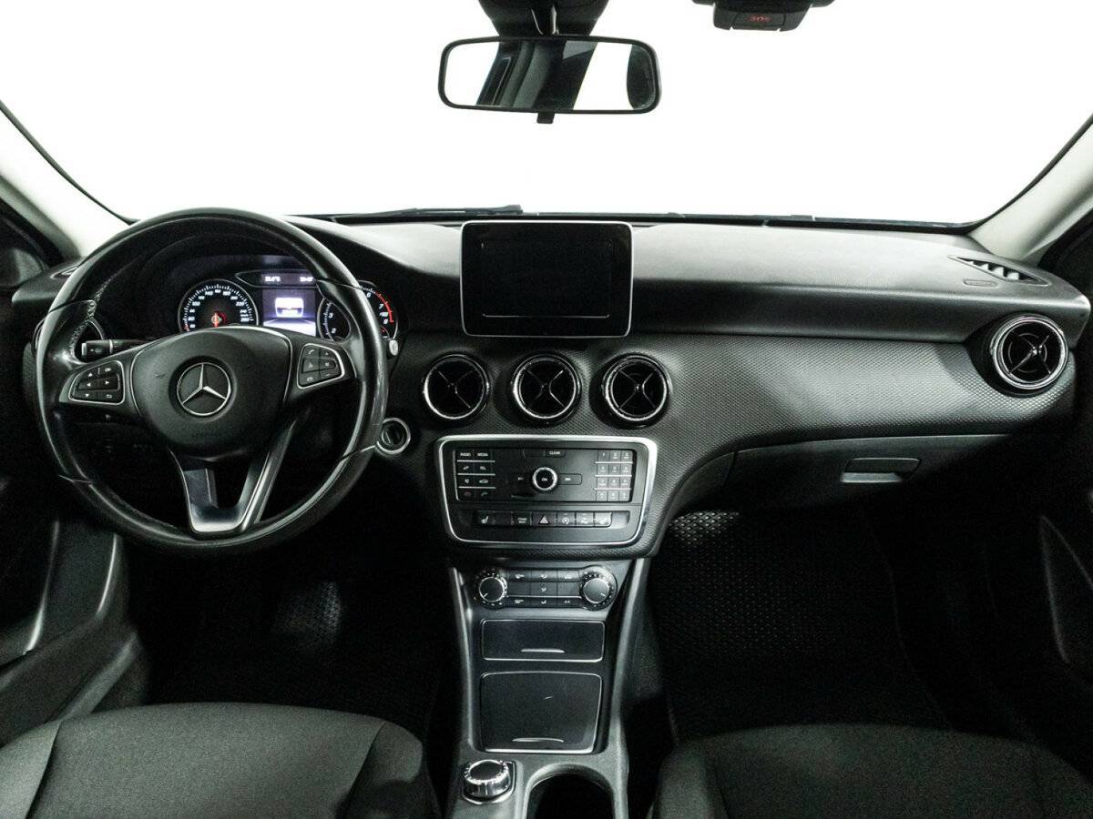 Купить Mercedes-Benz A-Класс с пробегом. Фото: #12