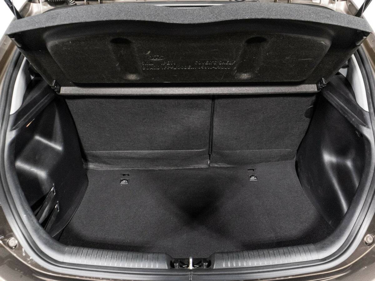 Купить Kia Rio с пробегом. Фото: #14