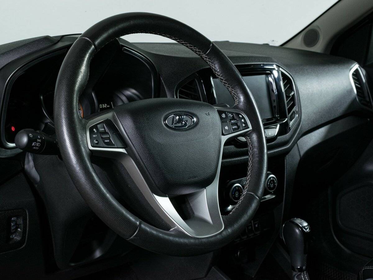 Купить Lada (ВАЗ) XRAY с пробегом. Фото: #13