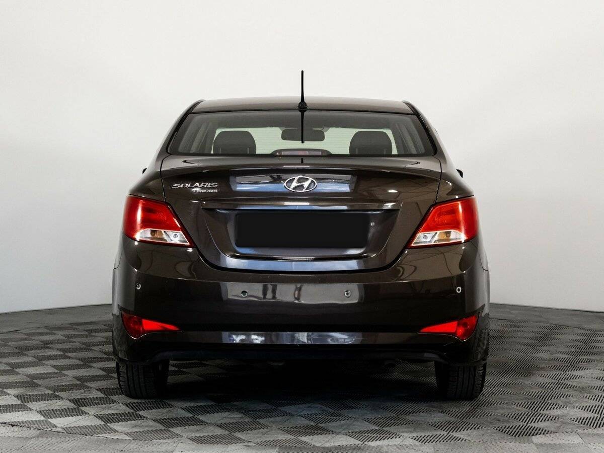 Купить Hyundai Solaris с пробегом. Фото: #4