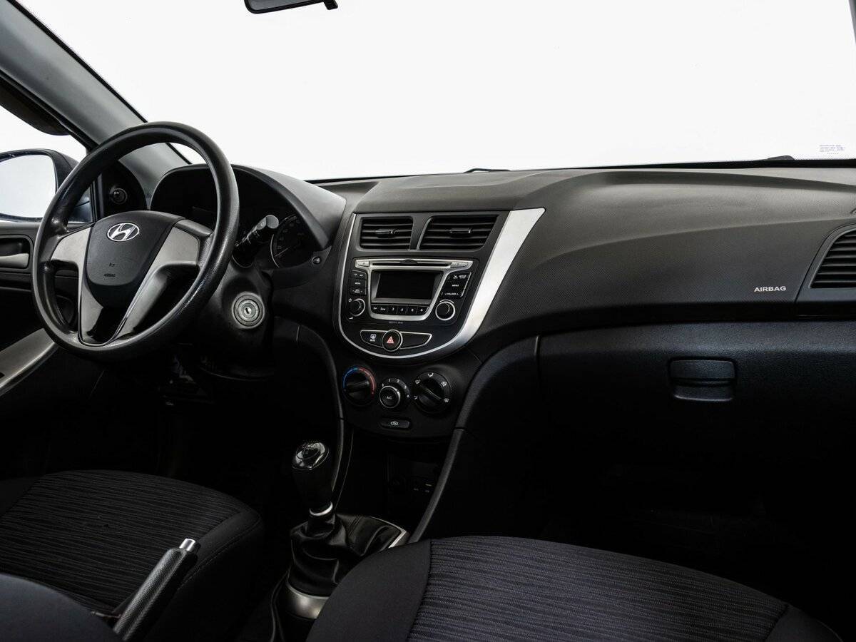 Купить Hyundai Solaris с пробегом. Фото: #6