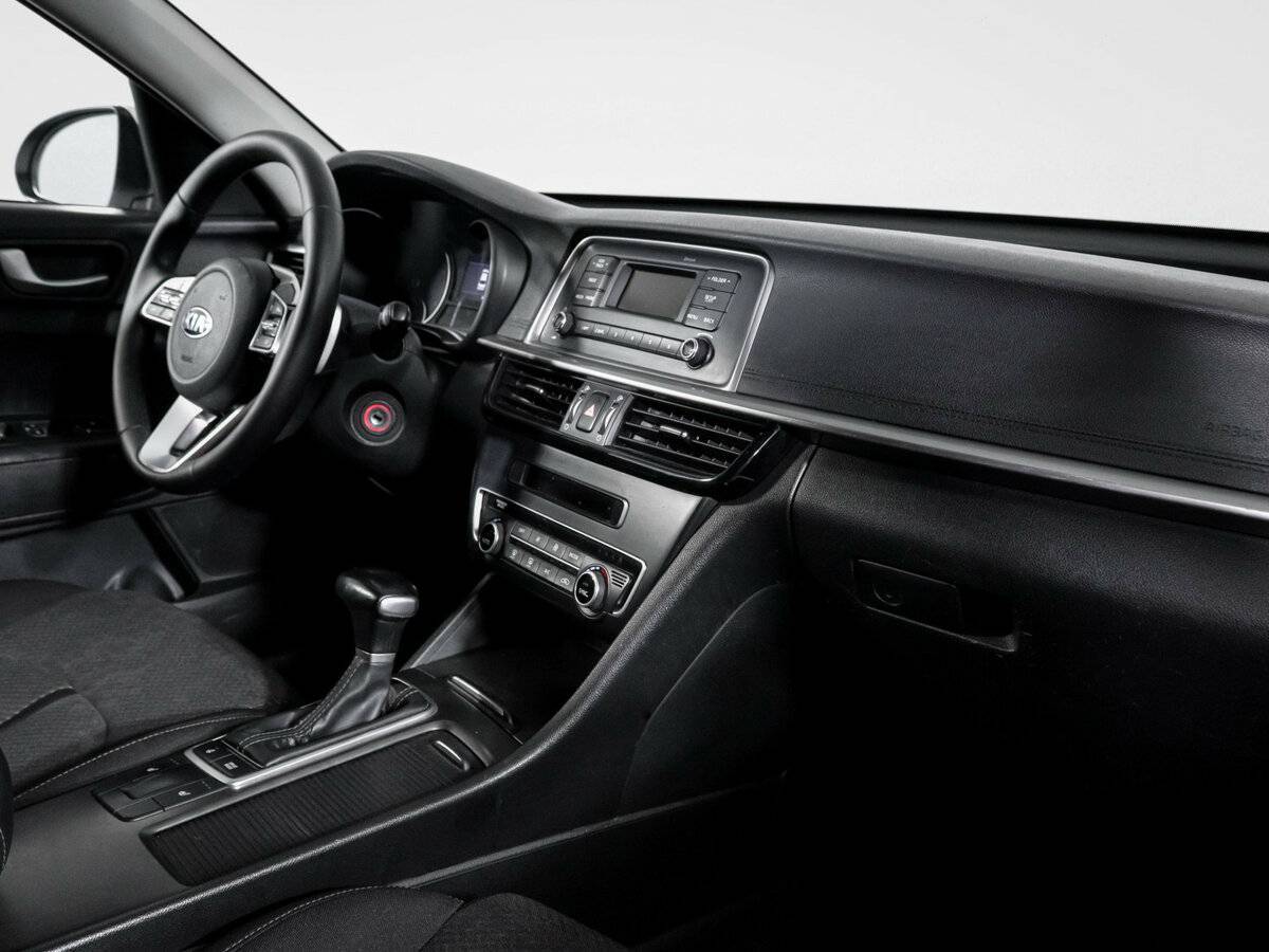 Купить Kia Optima с пробегом. Фото: #8
