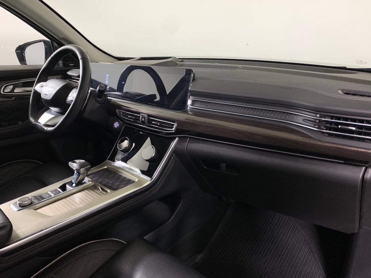 Купить EXEED VX с пробегом. Фото: #12