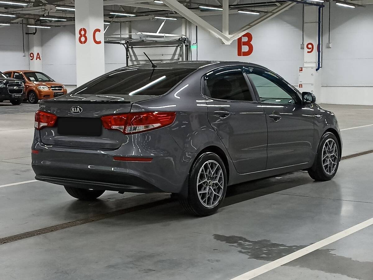 Купить Kia Rio с пробегом. Фото: #4
