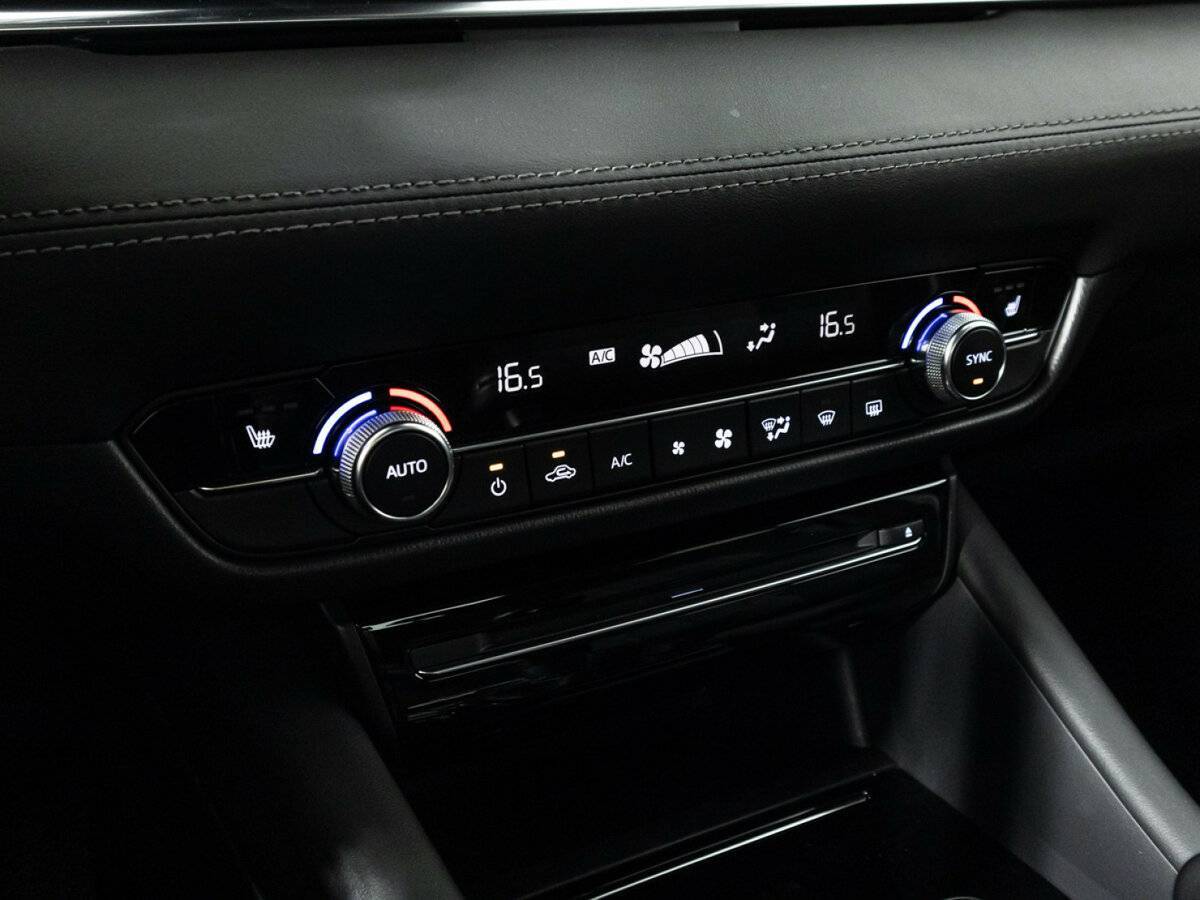 Купить Mazda 6 с пробегом. Фото: #17