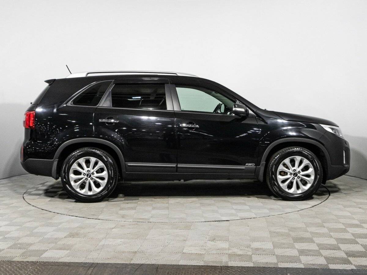Купить Kia Sorento с пробегом. Фото: #3