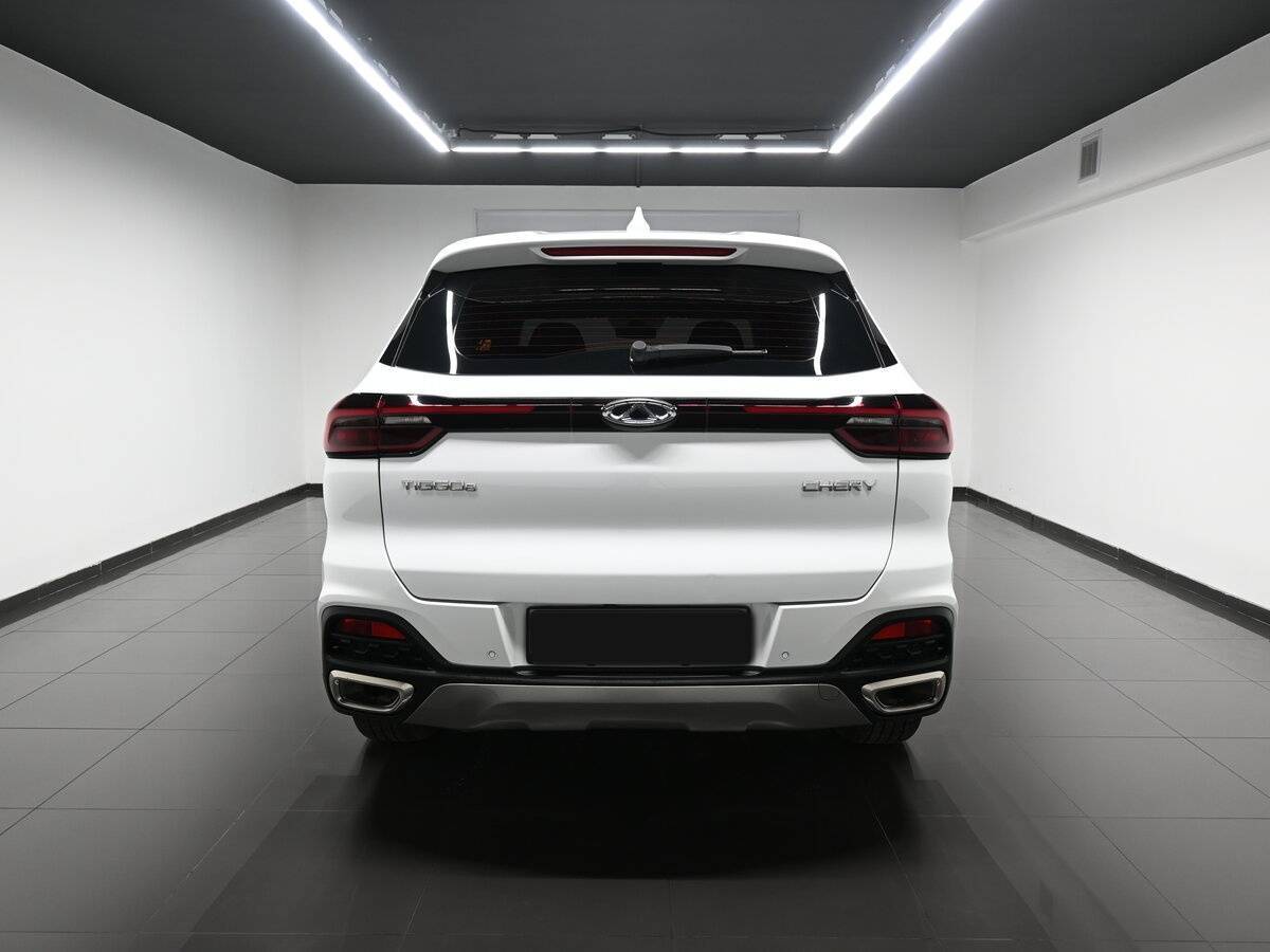 Купить Chery Tiggo 8 с пробегом. Фото: #3