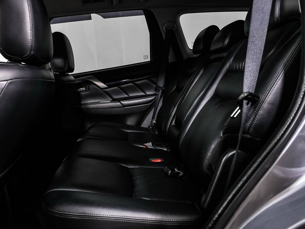 Купить Mitsubishi Pajero Sport с пробегом. Фото: #12