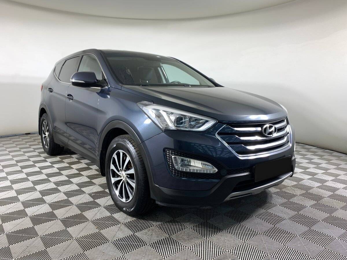 Купить Hyundai Santa Fe с пробегом. Фото: #2