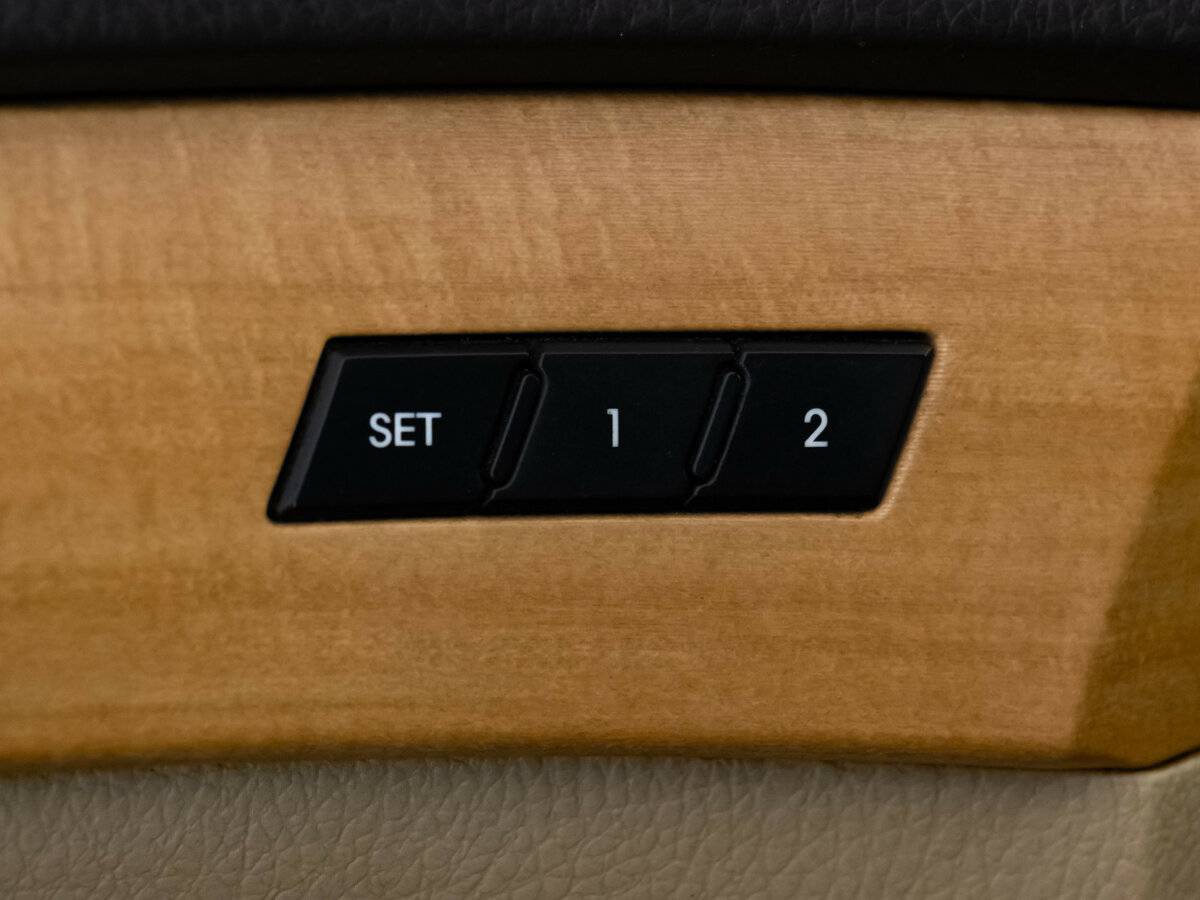 Купить Kia Mohave с пробегом. Фото: #23