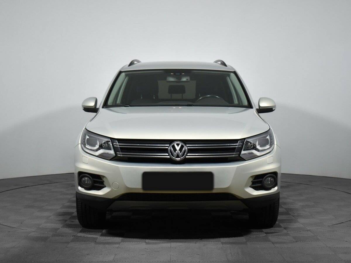 Купить Volkswagen Tiguan с пробегом. Фото: #1