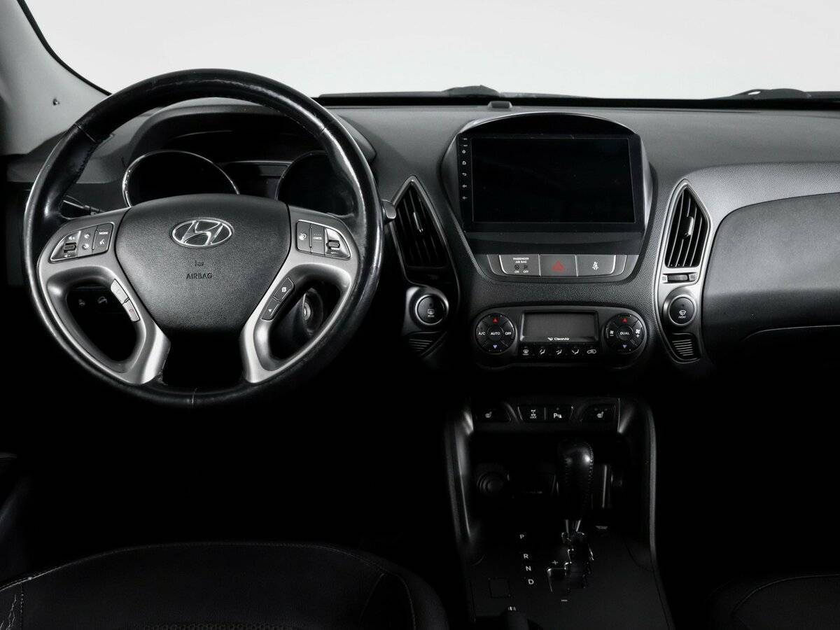 Купить Hyundai ix35 с пробегом. Фото: #11
