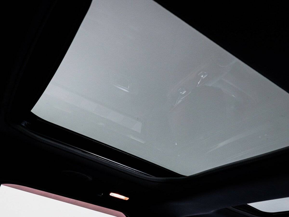 Купить Ford Explorer с пробегом. Фото: #18