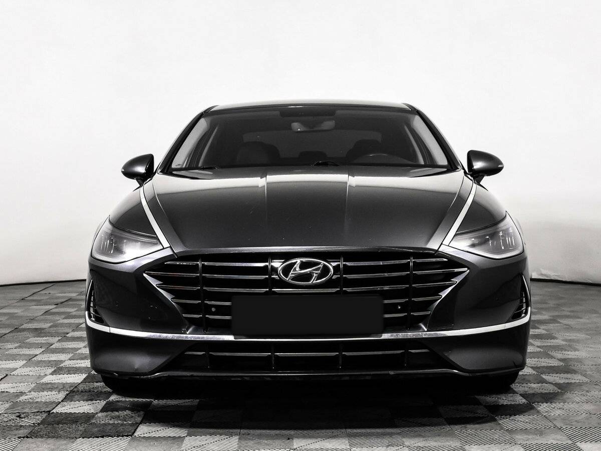 Купить Hyundai Sonata с пробегом. Фото: #1