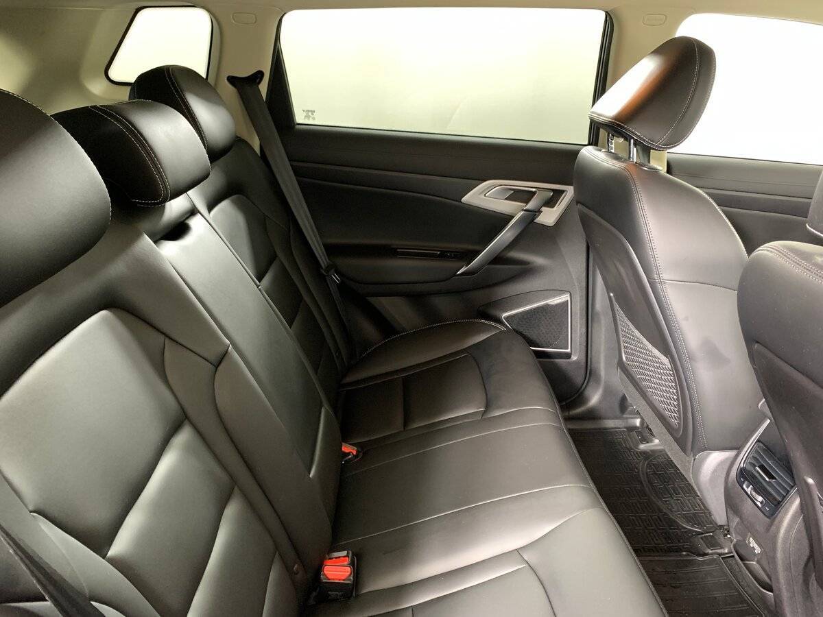 Купить Geely Atlas с пробегом. Фото: #16