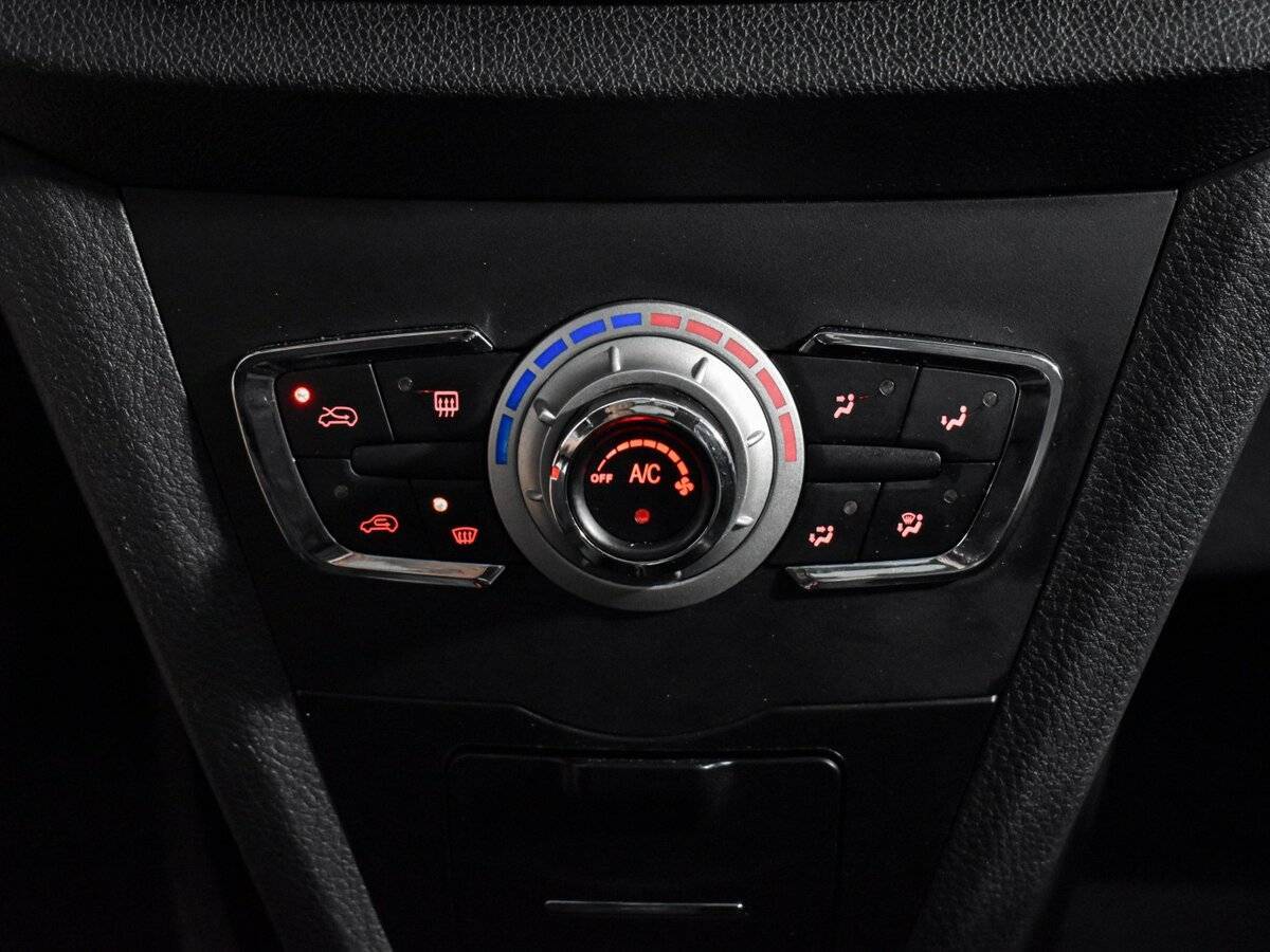 Купить Lifan X50 с пробегом. Фото: #11