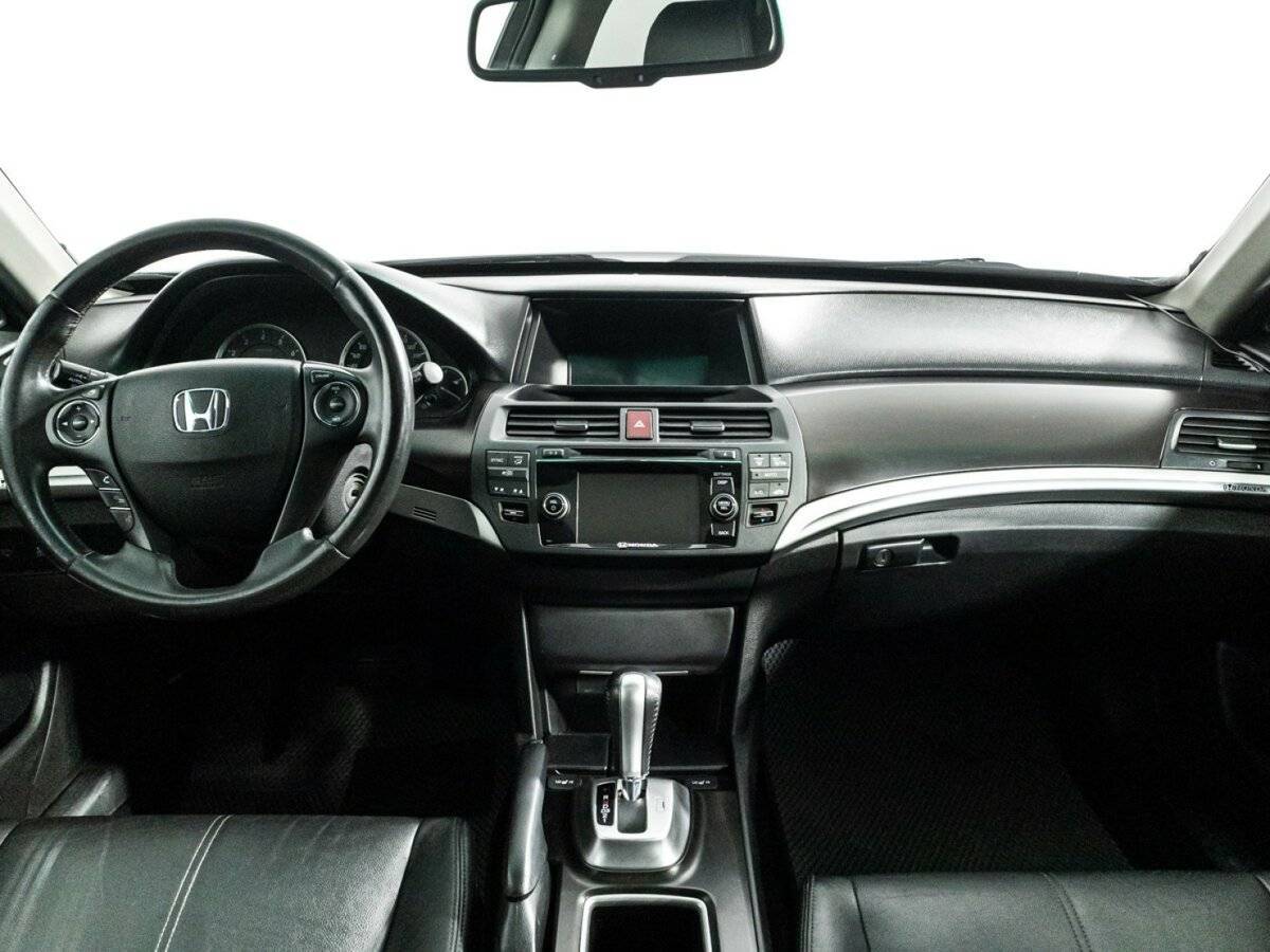 Купить Honda Crosstour с пробегом. Фото: #12