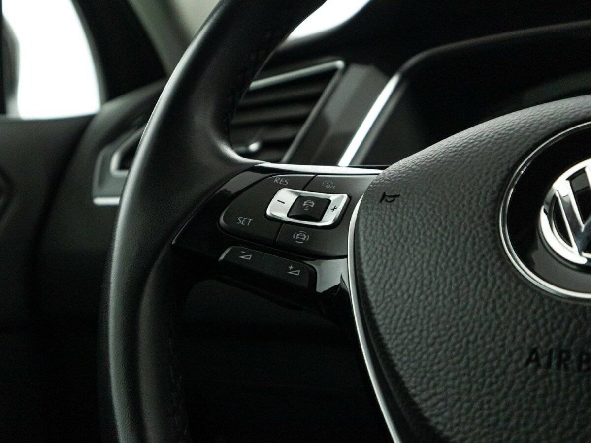 Купить Volkswagen Tiguan с пробегом. Фото: #20