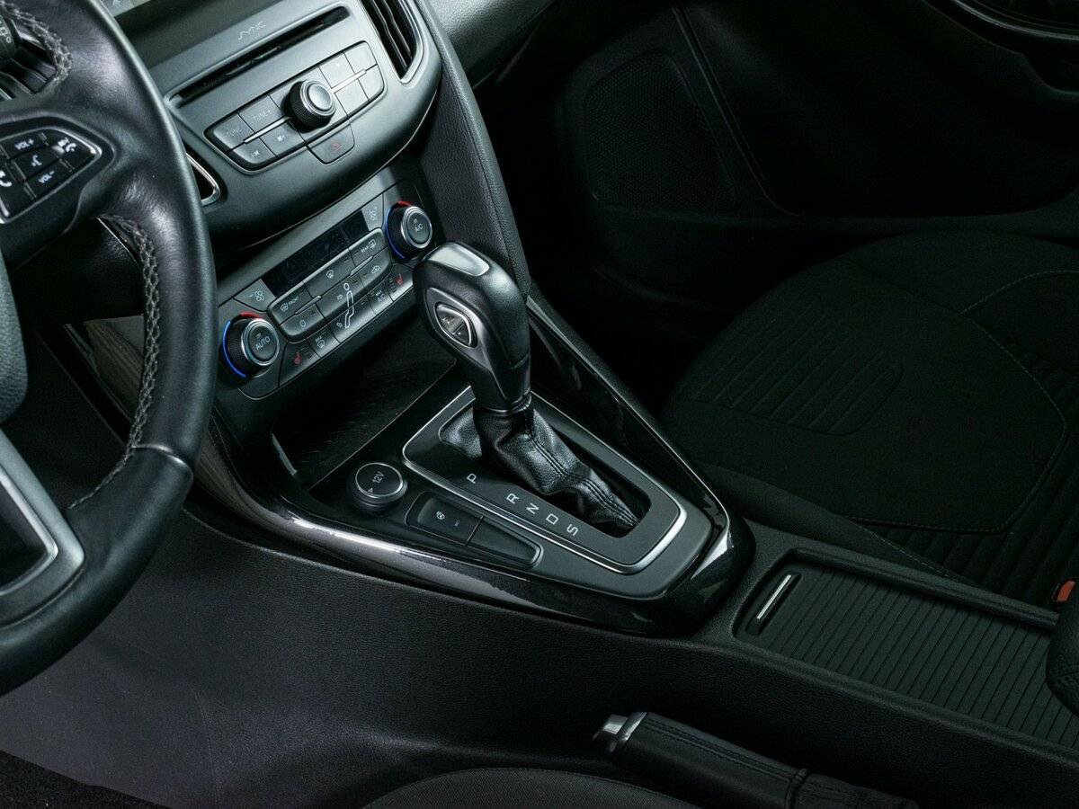 Купить Ford Focus с пробегом. Фото: #15