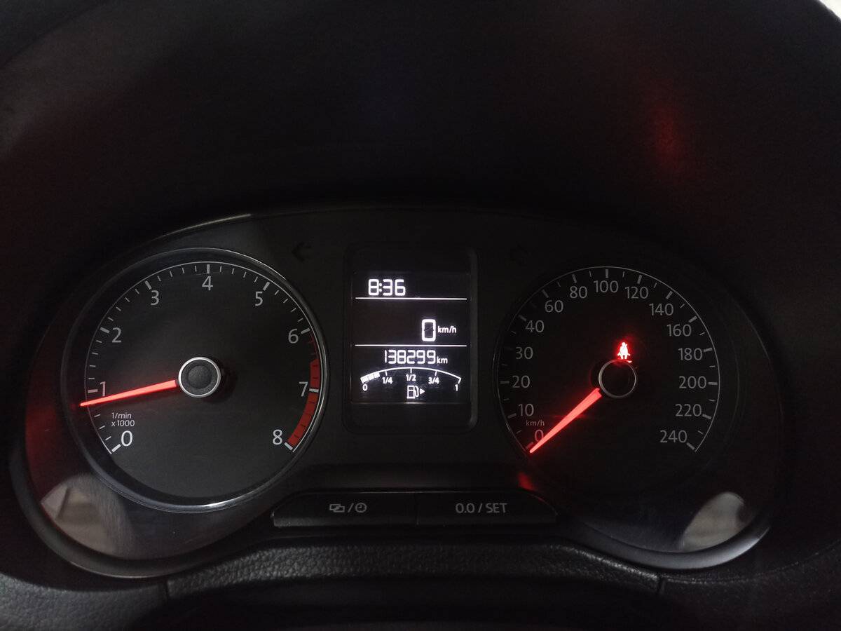 Купить Volkswagen Polo с пробегом. Фото: #12