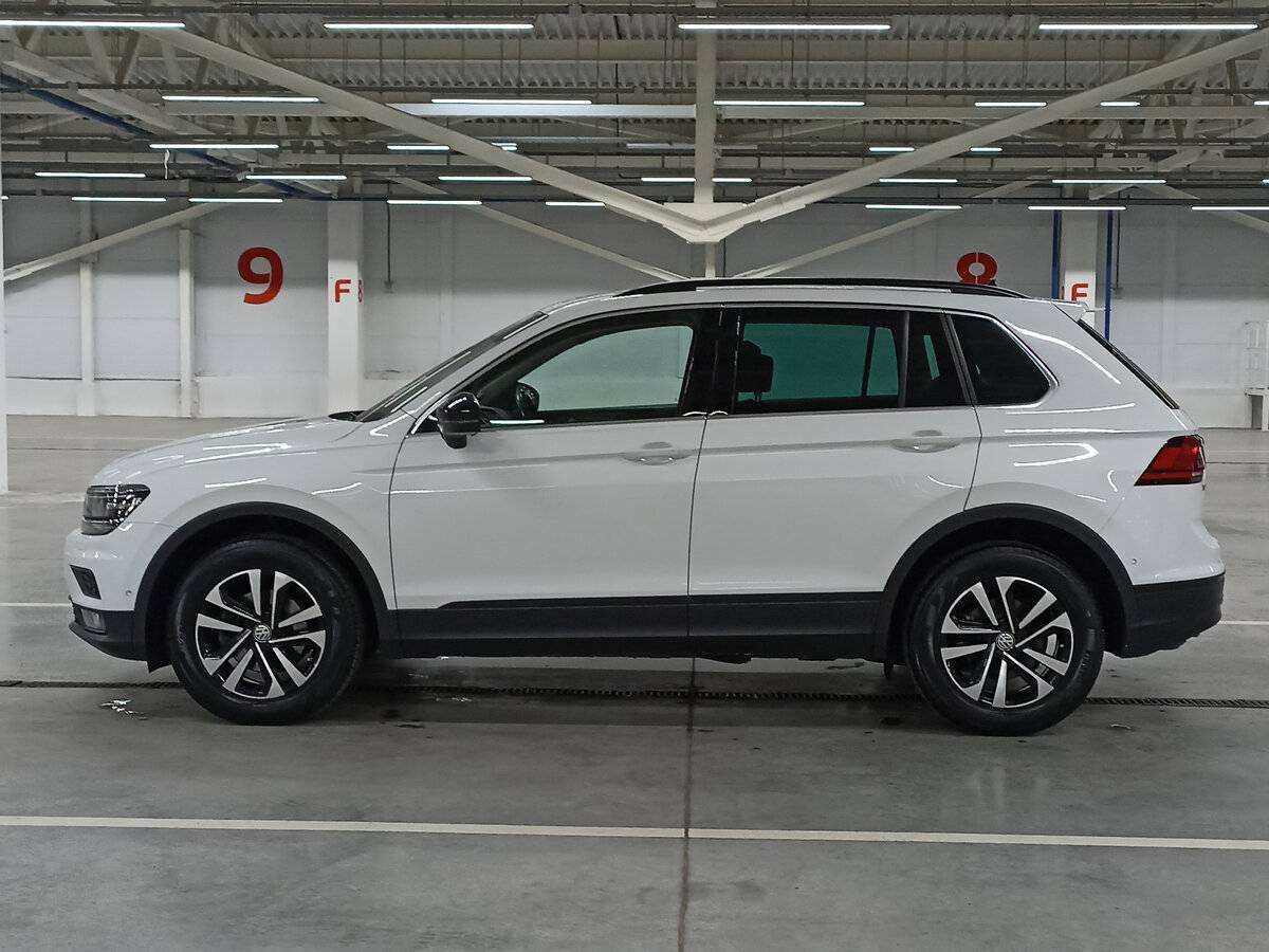 Купить Volkswagen Tiguan с пробегом. Фото: #7