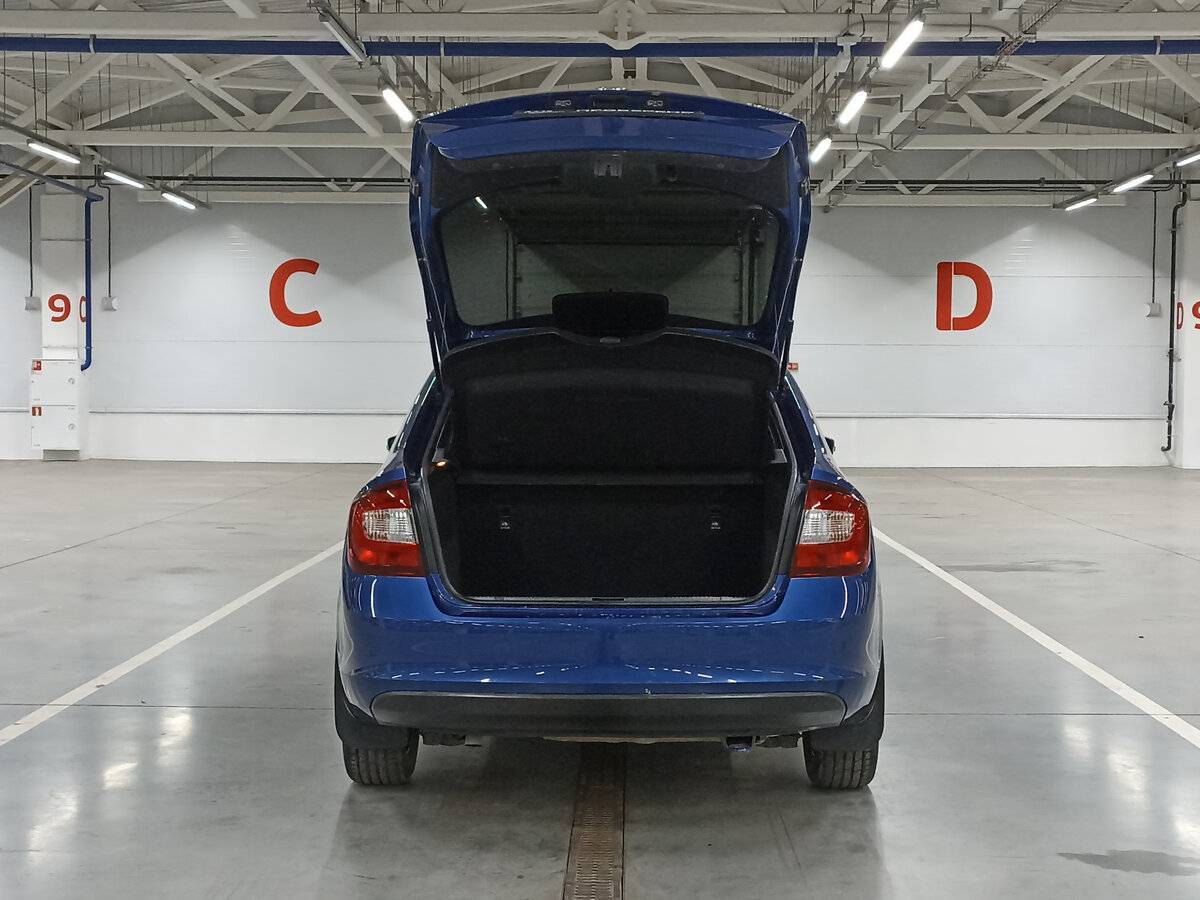 Купить Skoda Rapid с пробегом. Фото: #9
