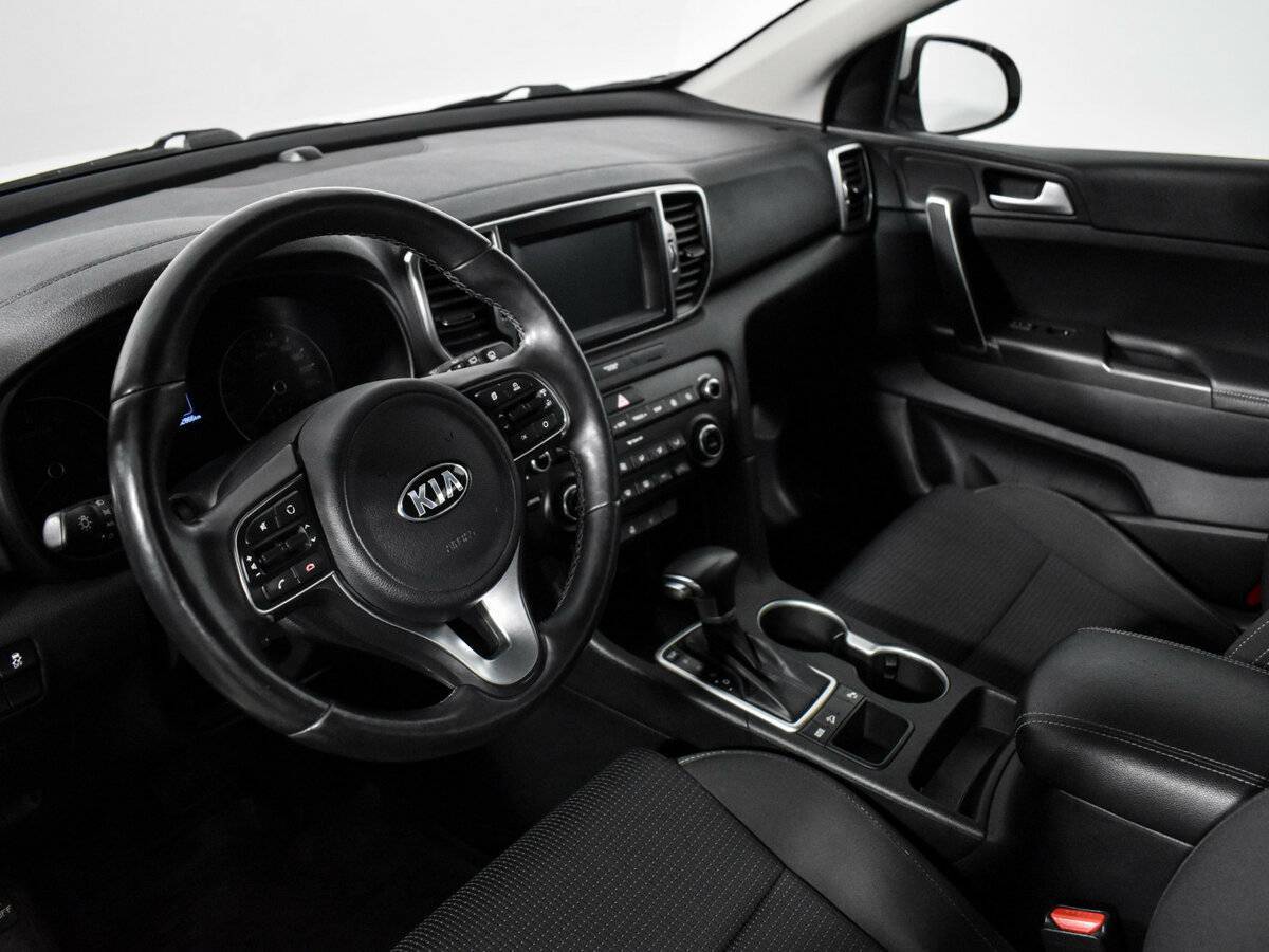 Купить Kia Sportage с пробегом. Фото: #8