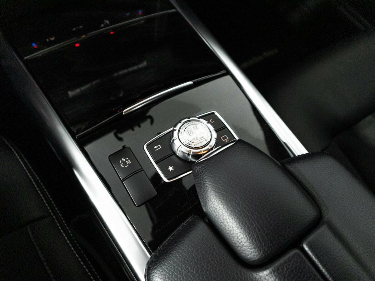 Купить Mercedes-Benz E-Класс с пробегом. Фото: #17