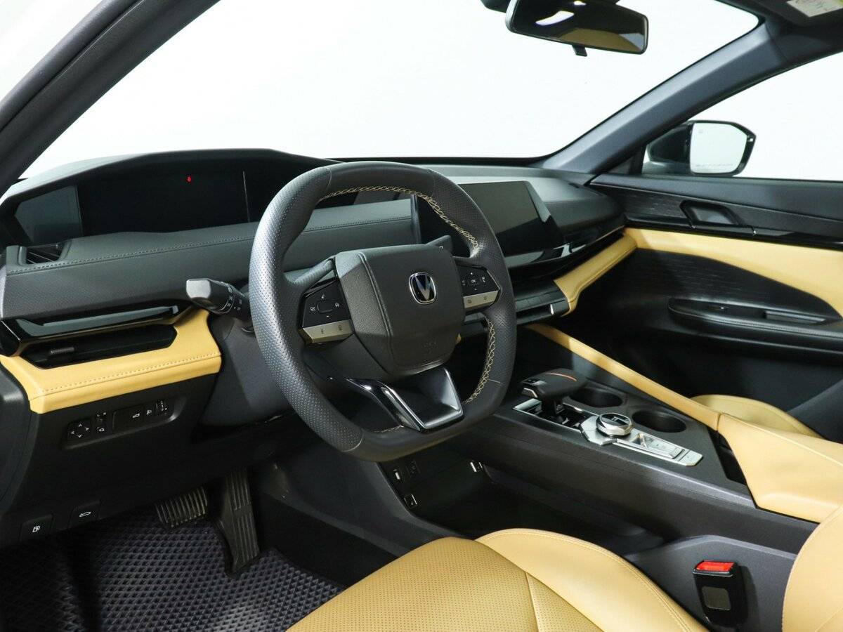 Купить Changan UNI-V с пробегом. Фото: #11