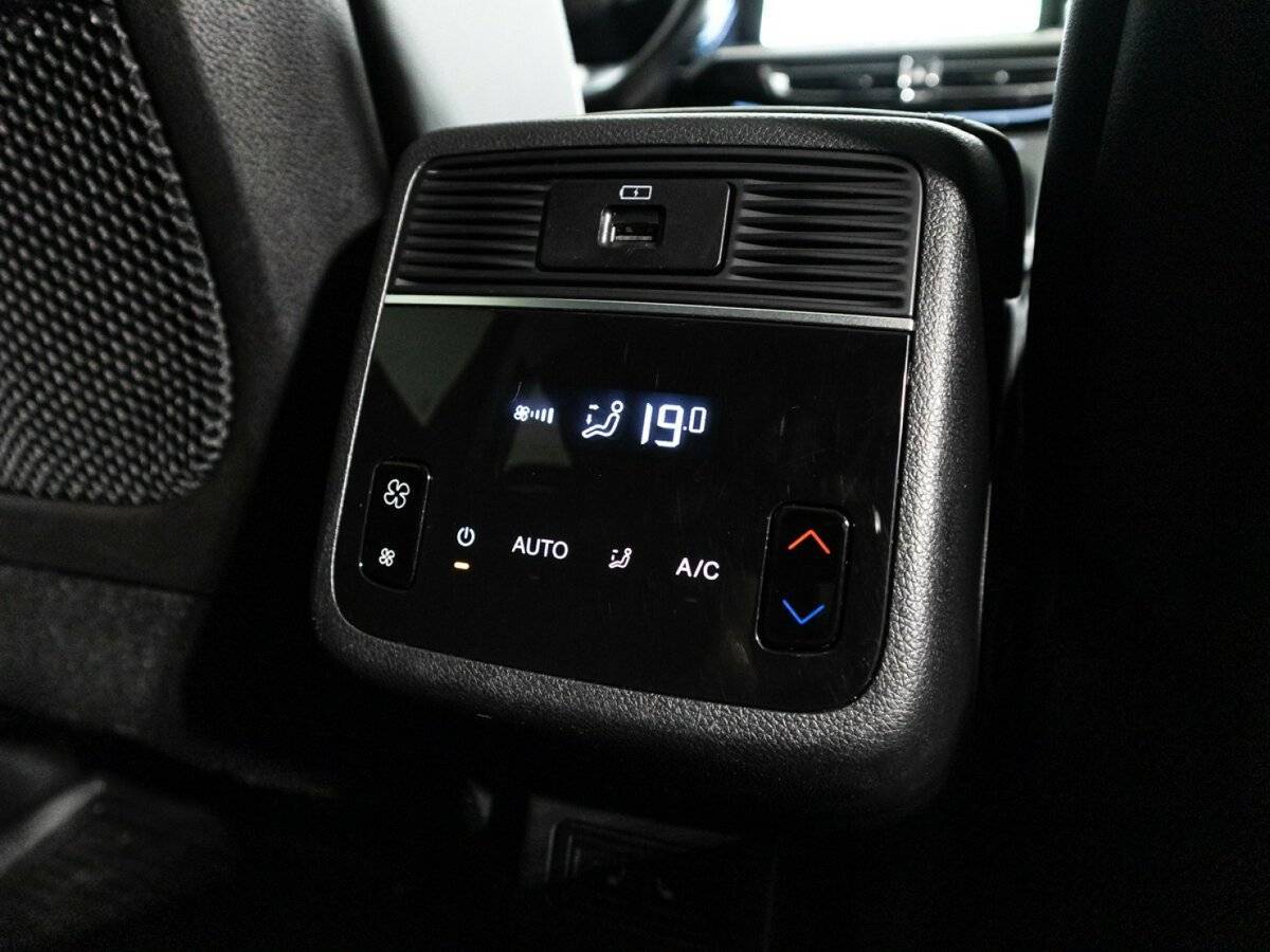 Купить EXEED VX с пробегом. Фото: #26