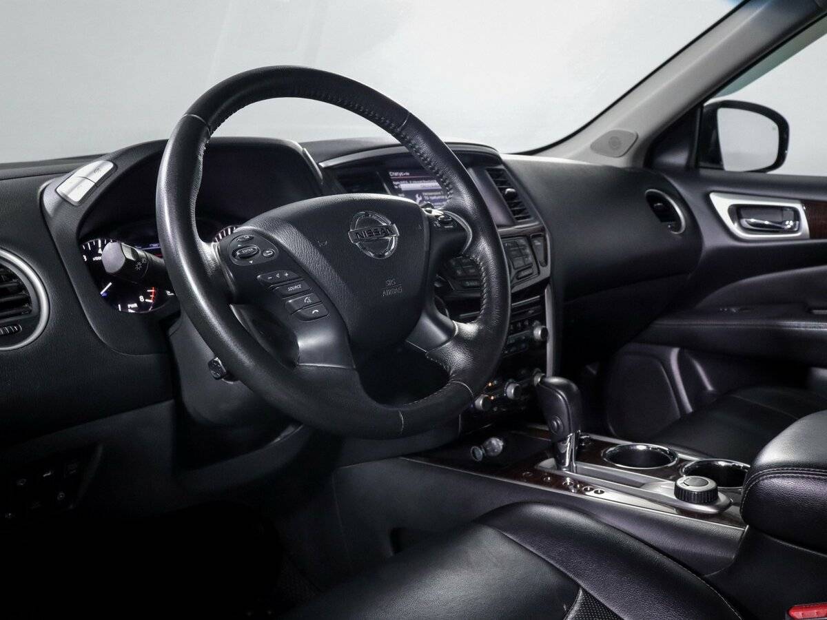 Купить Nissan Pathfinder с пробегом. Фото: #12