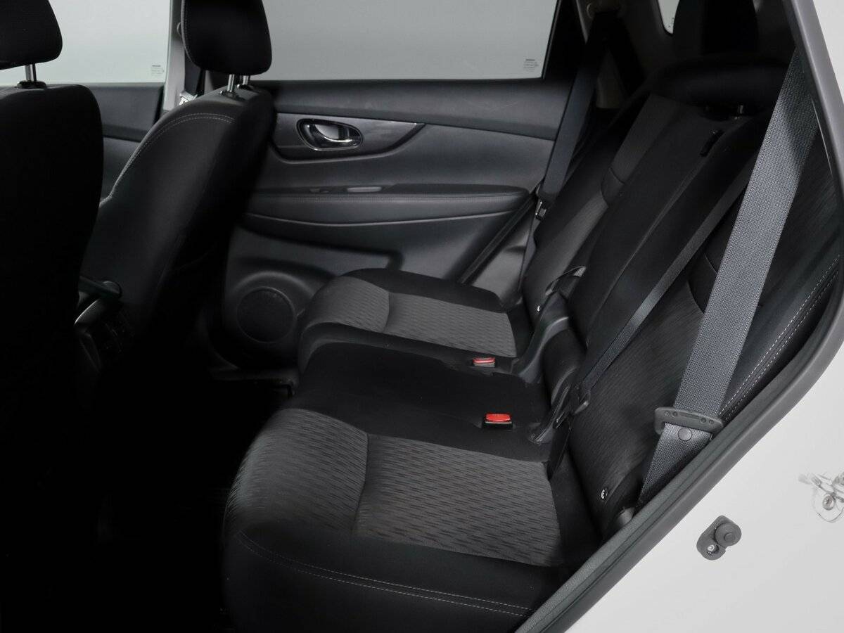 Купить Nissan X-Trail с пробегом. Фото: #6